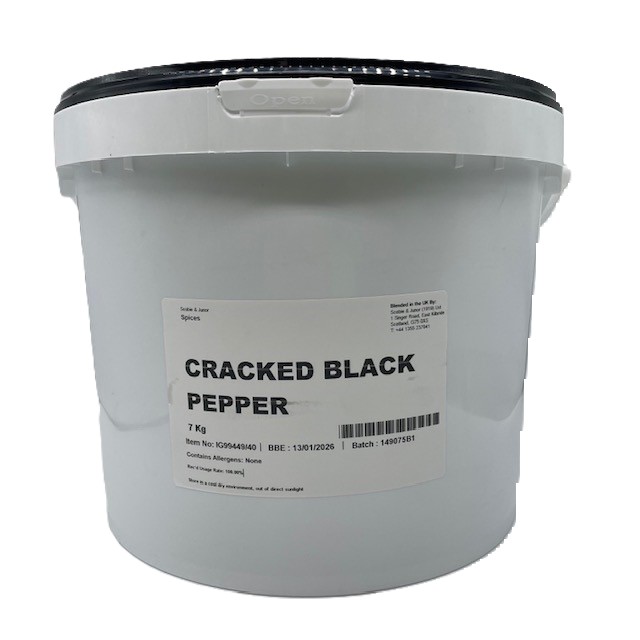 CRACKED BLACK PEPPER